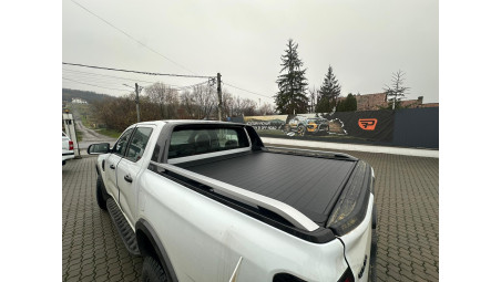 Roll cover and rollbar installed on Ford Ranger 2024