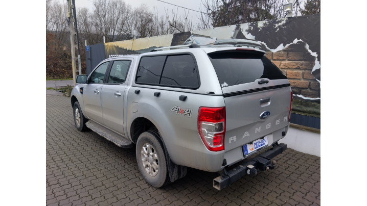 Alpha GSE-S canopy installed on Ford Ranger 2016