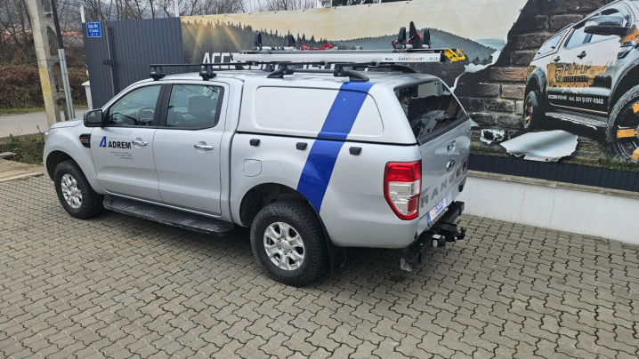 SafeStow 4 sliding ladder rack installed on Ford Ranger 2018