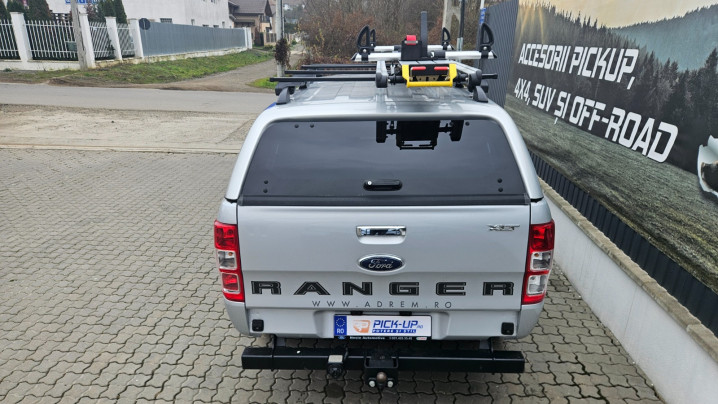 SafeStow 4 sliding ladder rack installed on Ford Ranger 2018