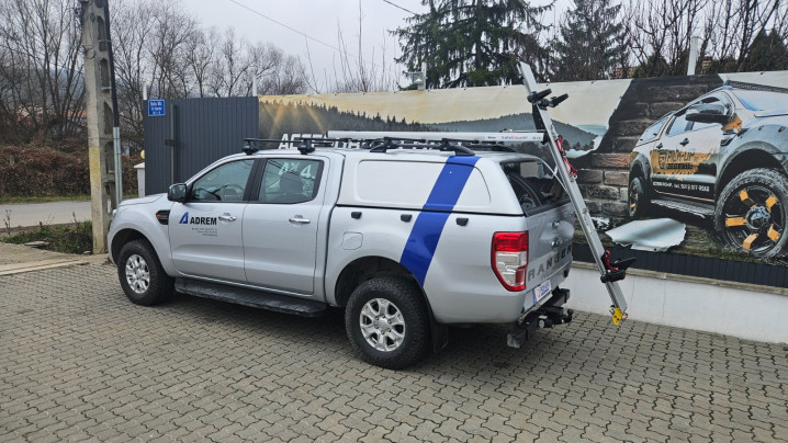 Montare sistem suport scara culisant pe Ford Ranger 2018
