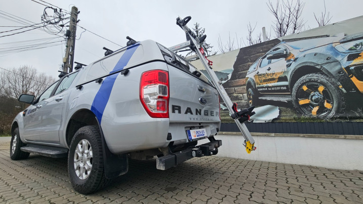 SafeStow 4 sliding ladder rack installed on Ford Ranger 2018