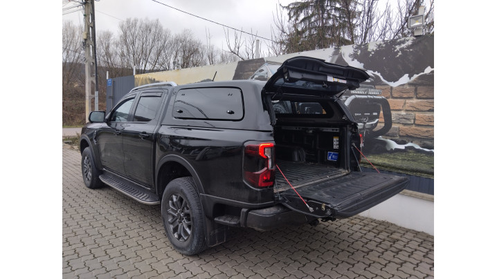 Aeroklas canopy installed on Ford Ranger 2025