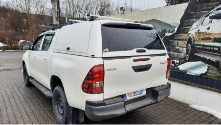 Fully equiped Toyota Hilux 2025