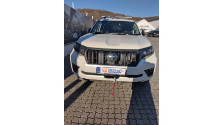 Warn Evo 10S winch installed on Toyota Land Cruiser 150 2023