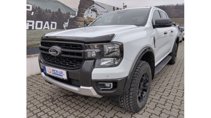 Roll cover and hood guard installed on Ford Ranger Tremor 2025