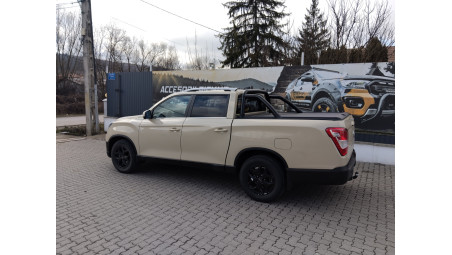 Roll cover,rollbar and skid plates installed on KGM Musso Grand 2025