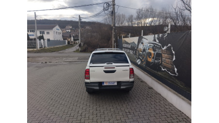 Alpha GSR canopy, Aeroklas bedliner installed on Toyota Hilux 2025