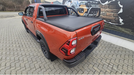 Fully equiped Toyota Hilux 2025
