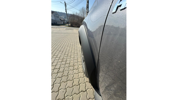 Fully equiped Toyota Hilux 2024