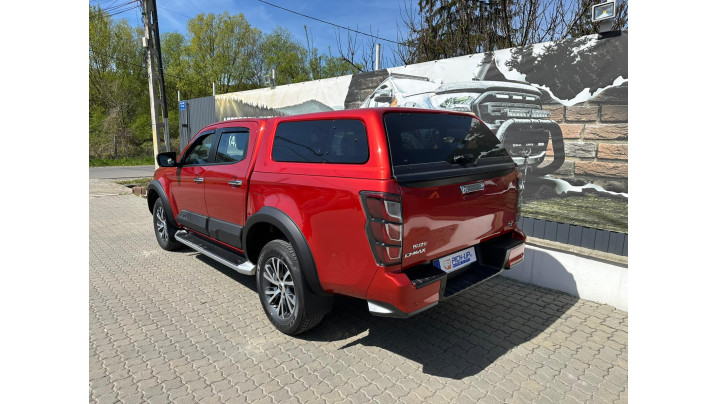 Montare hardtop, aparatori aripi, protectie laterala pe Isuzu D-Max 2025