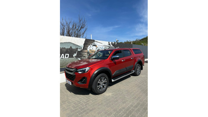 Montare hardtop, aparatori aripi, protectie laterala pe Isuzu D-Max 2025