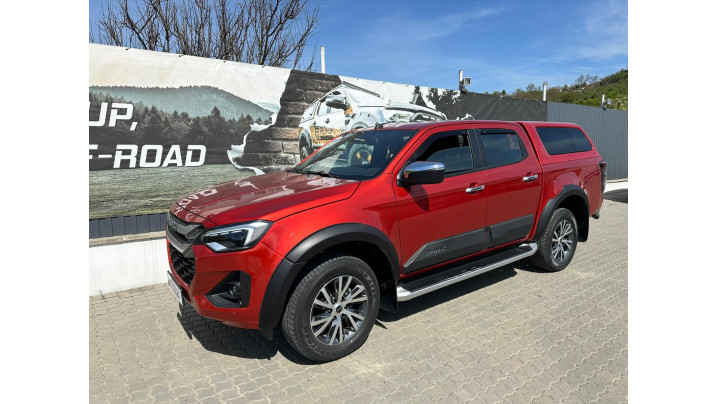 Montare hardtop, aparatori aripi, protectie laterala pe Isuzu D-Max 2025