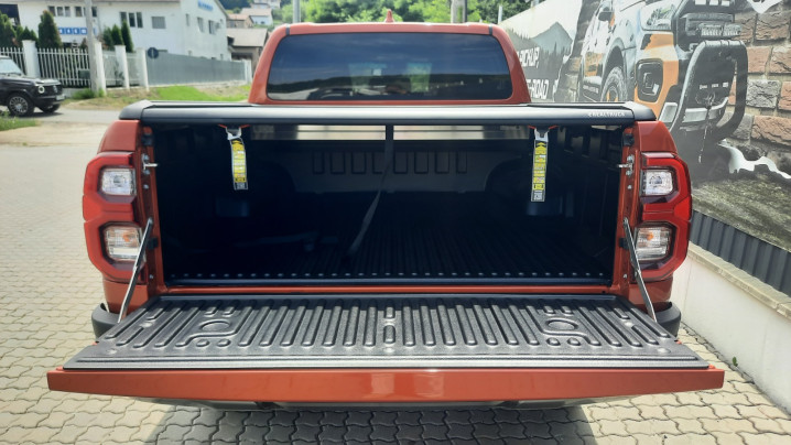 Echipare completa pentru Toyota Hilux 2025