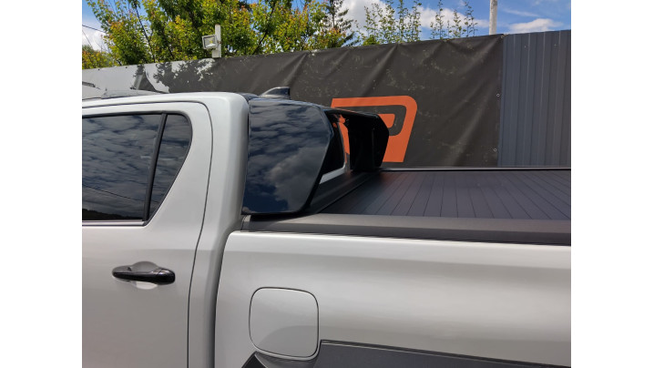 Echipare completa pentru Toyota Hilux GR Sport II, 2025