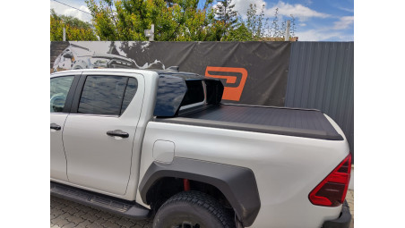 Echipare completa pentru Toyota Hilux GR Sport II, 2025