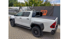 Echipare completa pentru Toyota Hilux GR Sport II, 2025