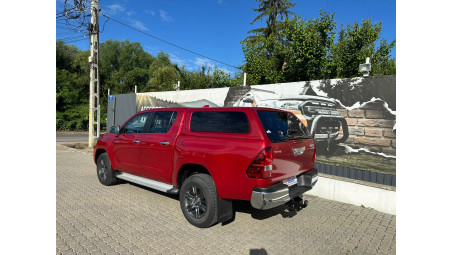 Fully equiped Toyota Hilux 2025
