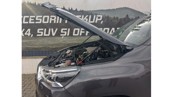 Echipare completa pentru Toyota Hilux 2024
