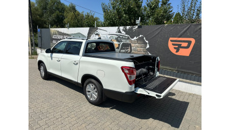 Roll cover, cargo bar eagle installed on KGM Musso Grand 2025