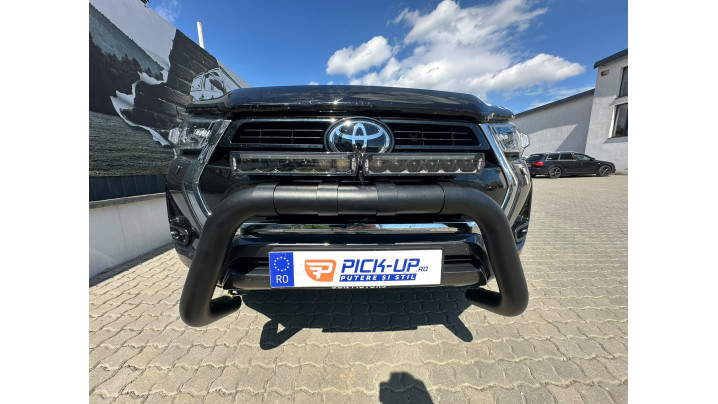 Fully equiped Toyota Hilux 2024