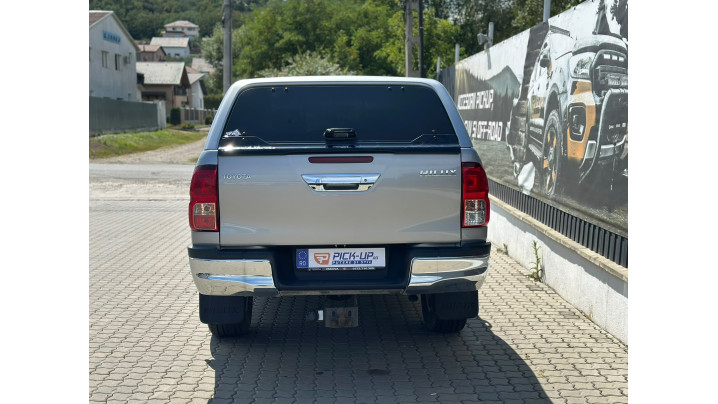 Aeroklas GWE canopy installed on Toyota Hilux 2018