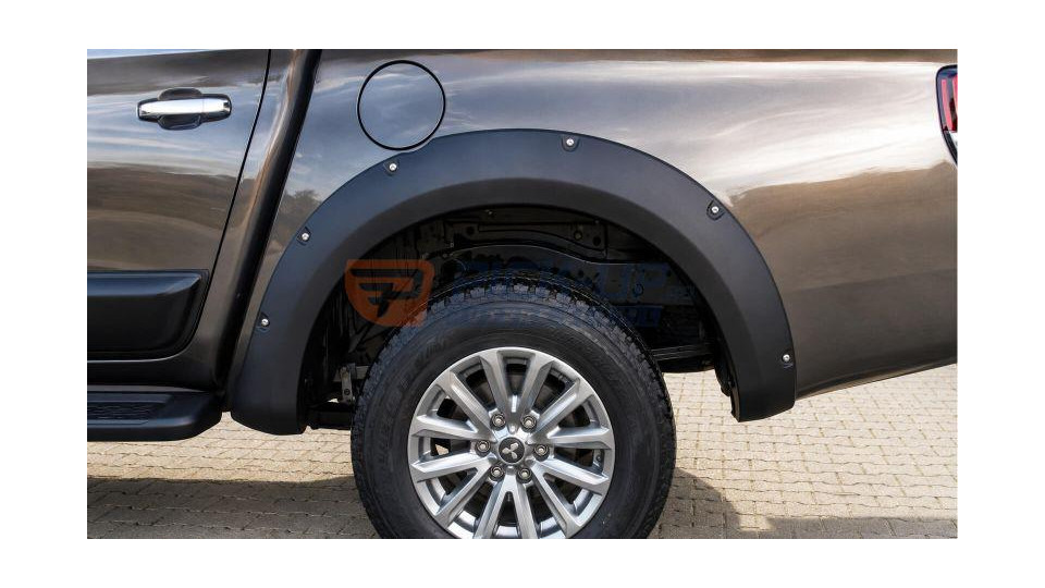 Fender Flares Omtec Mit L200