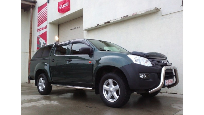 Deflectoare geam Isuzu D-Max 2012- TFP DG