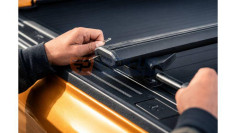 CROSS BAR FOR LIM ROLL-UP COVER 2