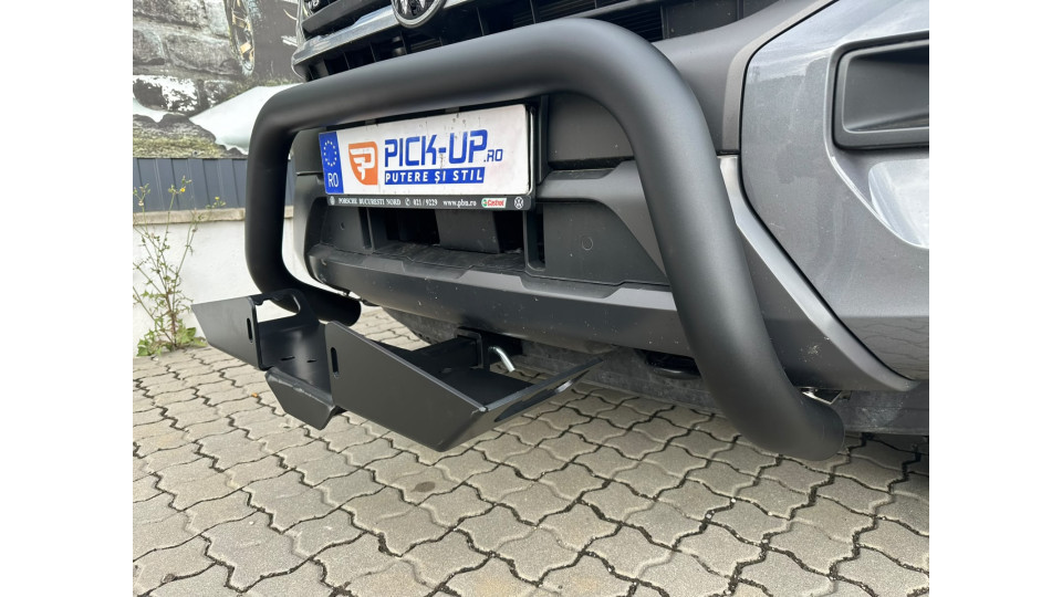 Multi Mount Winch System installed on Volkswagen Amarok 2025