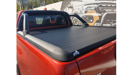 Montare rulou de bena, rollbar, praguri laterale pe Toyota Hilux 2023