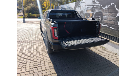 Roll cover and rollbar installed on Toyota Hilux Travo 2026