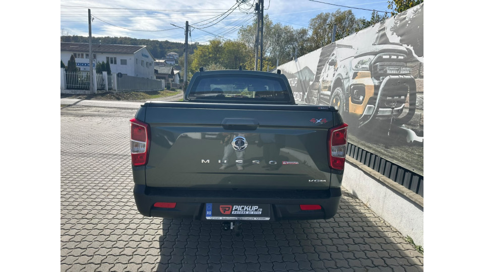 Roll cover and Tow Bar installed on KGM Musso Grand 2025