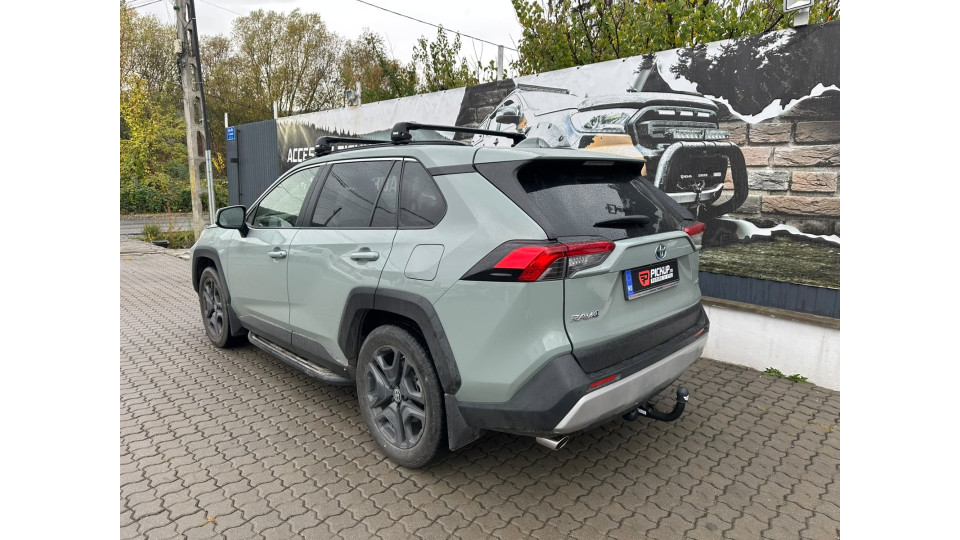 Tow bar installed on Toyota RAV4 Hybrid 2023