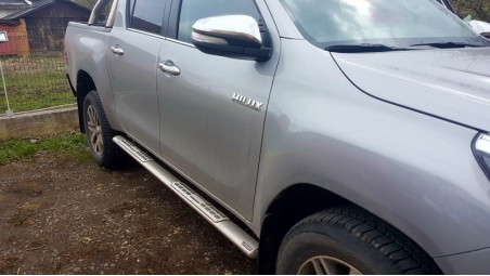 Trittbrett Toyota Hilux 2022 MIS EC