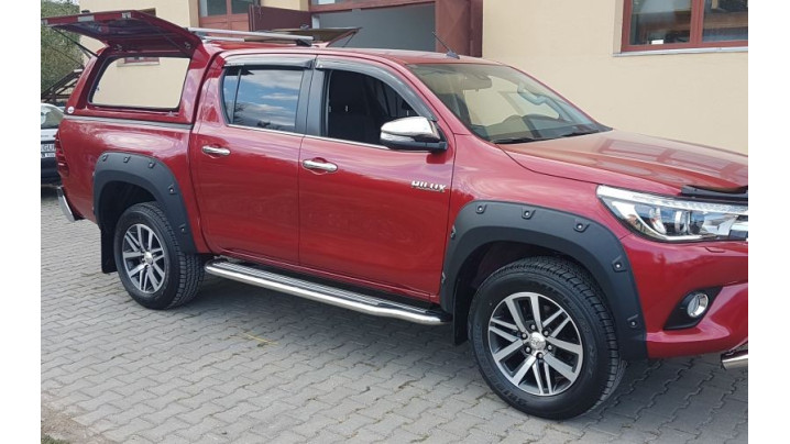 TRITTBRETT P 410 TOYOTA HILUX
