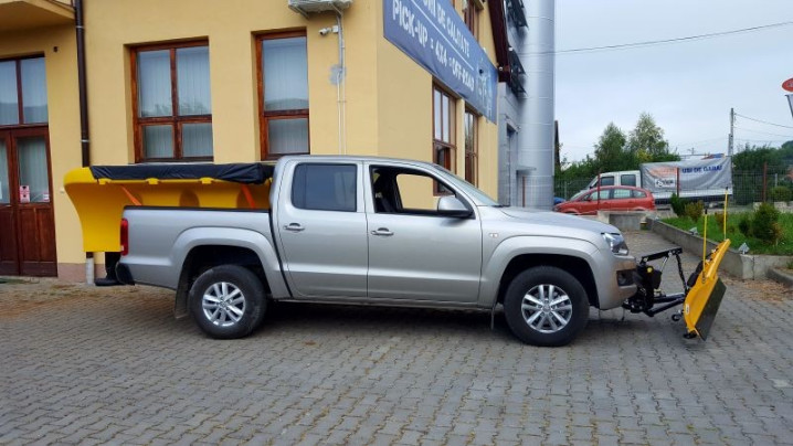 Salt spreader 64741 CrossfireSalt spreader Medie