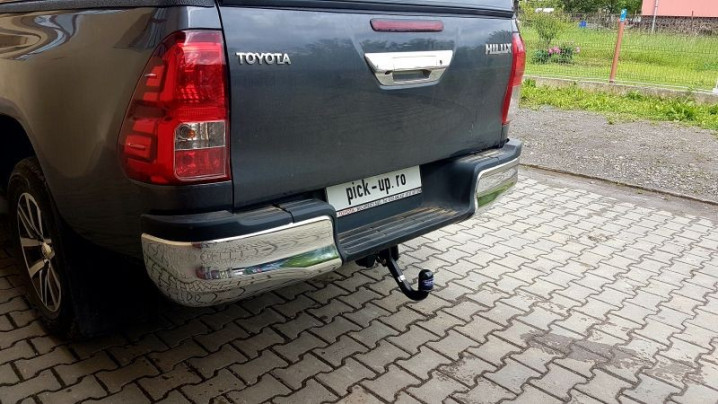 CARLIG DE REMORCARE O93S  +CAN7 TOY HILUX