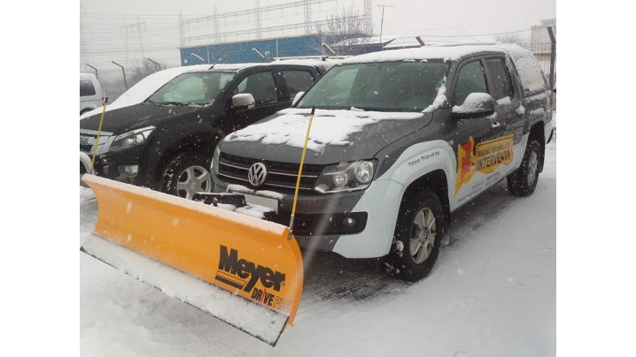 Snow plough 28220 16630-16632Salt spreader Medie