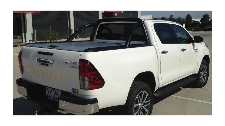 Tonneau Cover Black To90a02 Toy Hilux