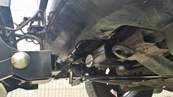 SUPORT PLUG ZAPADA ISUZU DMAX 2012+