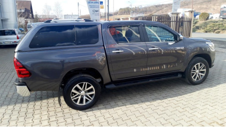 deflectoare capotă și geam Toyota Hilux – martie 2019