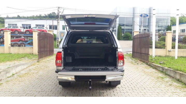 Toyota Hilux 6 August 2019