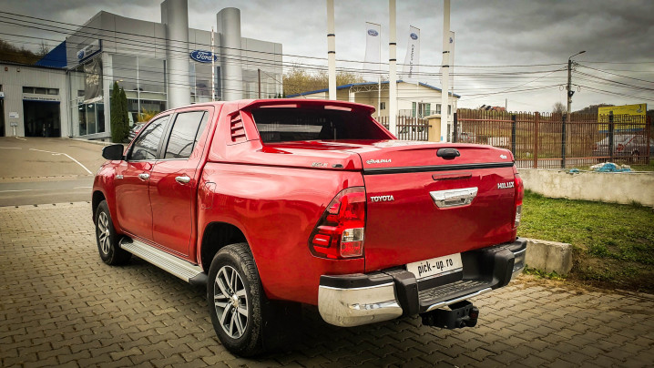 Toyota Hilux 8 noiembrie 2019