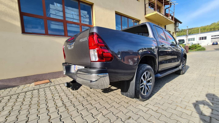 Toyota Hilux 26 Octombrie 2020