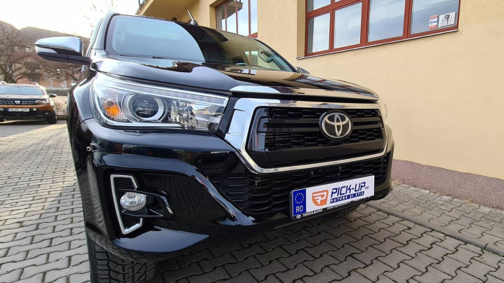 Toyota Hilux 09 Februarie 2021